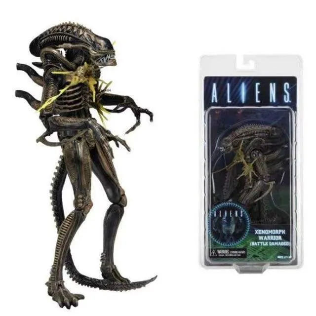 Aliens Series 12 - Xenomorph Warrior (Battle Damaged) figure