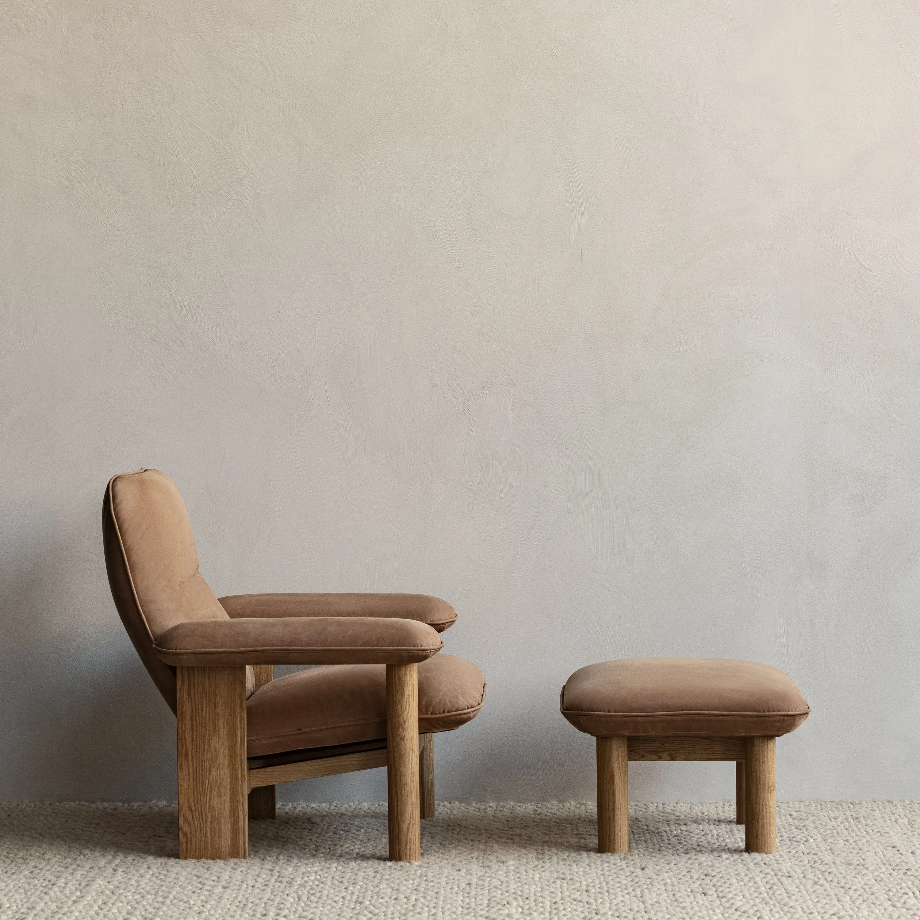 Brasilia Lounge Chair